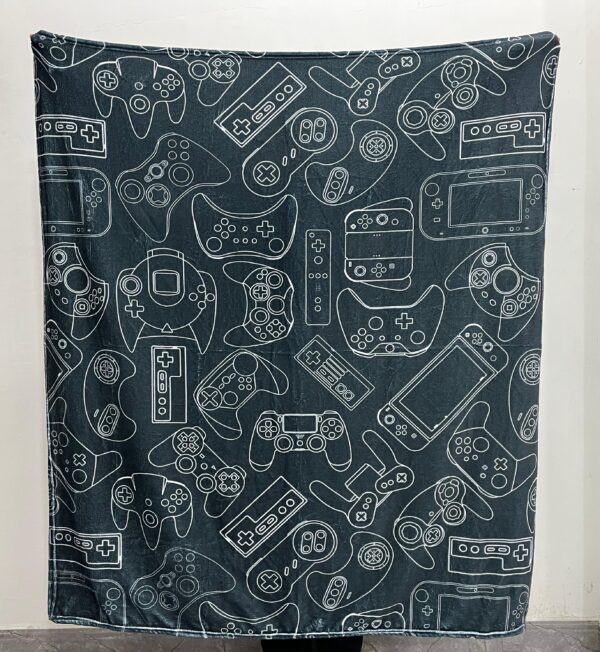 51" x 59" Micro Fleece Kids Gamer Blanket - Image 5