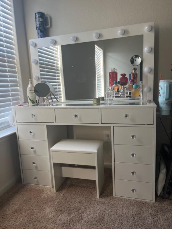 #DT-025 White 11 Drawers Glass Top Vanity with Lights, Stool & Built in Power Strip - Image 11
