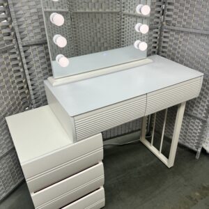 #JG 01-69 White 5 Drawer Vanity with Tempered Glasstop & 12 LED Bulb Lights